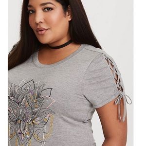 Torrid size 1 lace up sleeve top